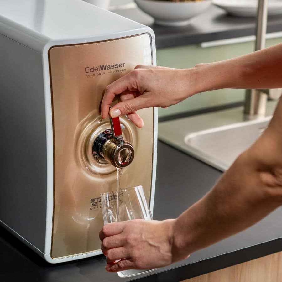 Edel Wasser